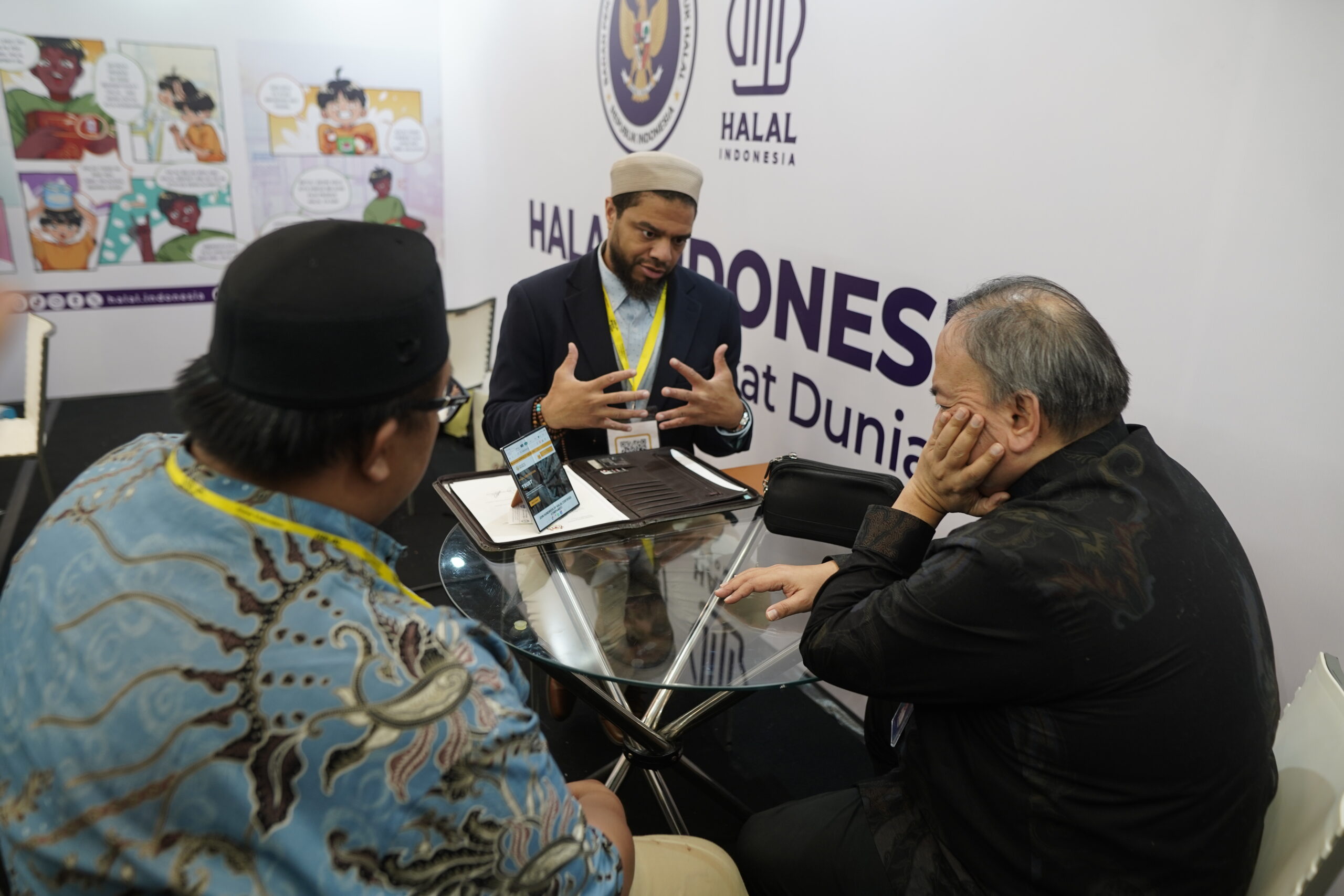 Halal Indo 2025 Bukti Potensi Industri Halal, Catat Transaksi Rp7,7 Miliar dan Lebih dari 25 Ribu Pengunjung FOTO PENDUKUNG 7 Scaled