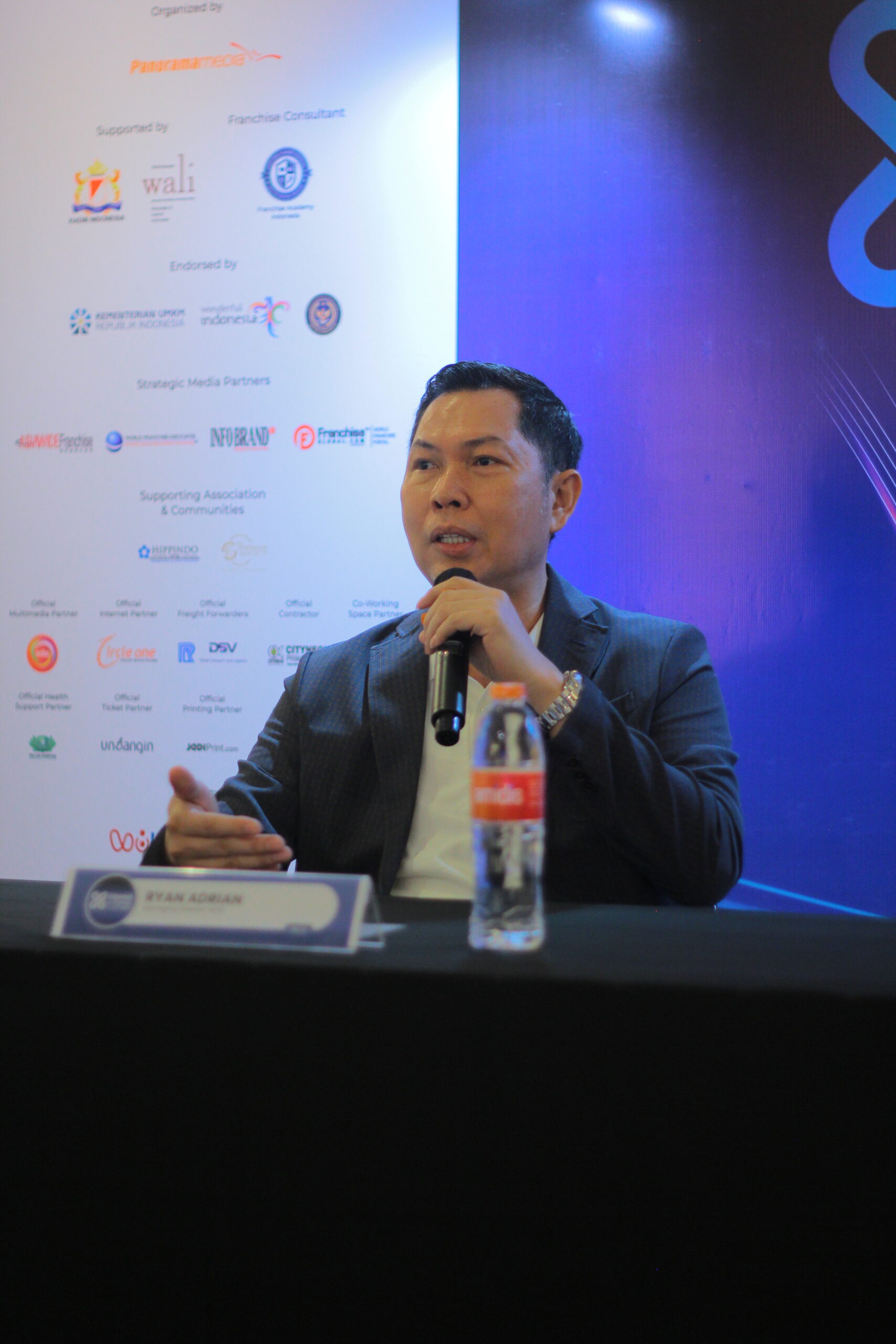 FLEI Business Show 2025 Siap Dorong Kebangkitan Ekonomi Lewat 150+ Peluang Bisnis IMG 0445 Scaled