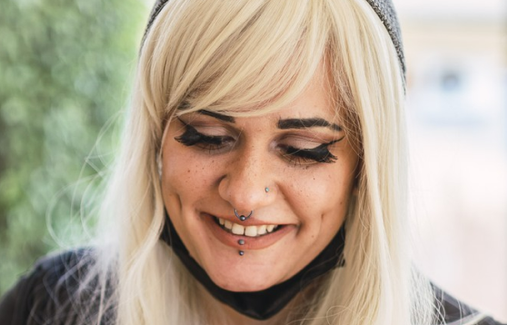 Body Piercing Right Img